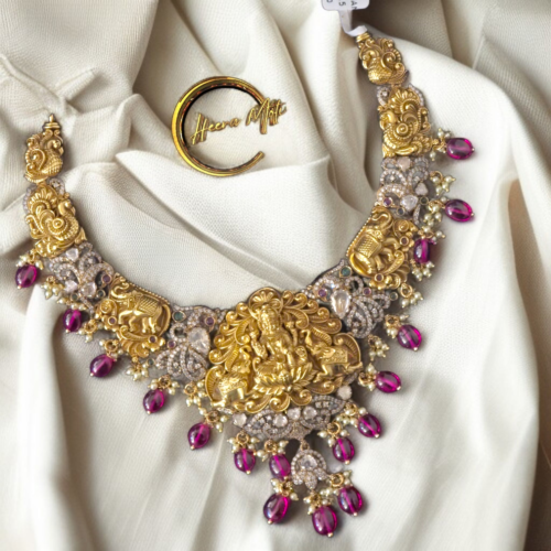 Victorian Necklace-2 Premium gold finish with earrings SHORT NECKLACE